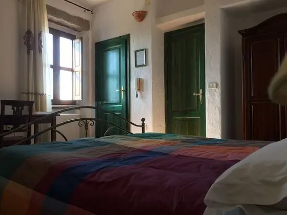 Tek Büyük Yataklı Oda, Vadi Manzaralı