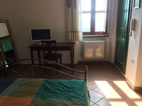 Tek Büyük Yataklı Oda, Vadi Manzaralı