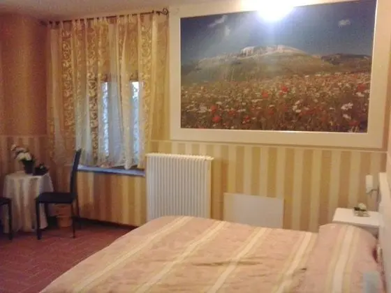 Tek Büyük Yataklı Oda