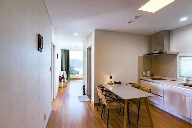 Romantic Stüdyo (HUE 3)