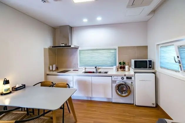 Romantic Stüdyo (HUE 3)