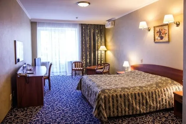 Comfort Tek Büyük veya İki Ayrı Yataklı Oda
