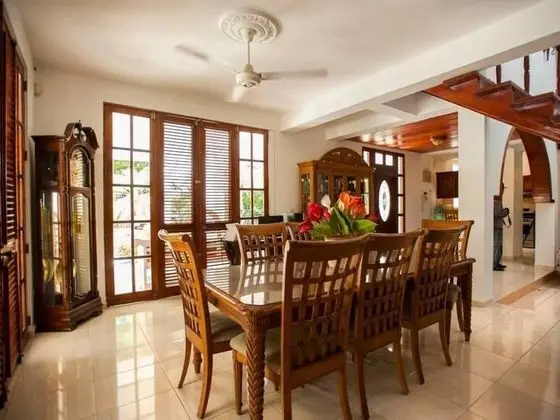 Villa (Multiple Bedrooms)