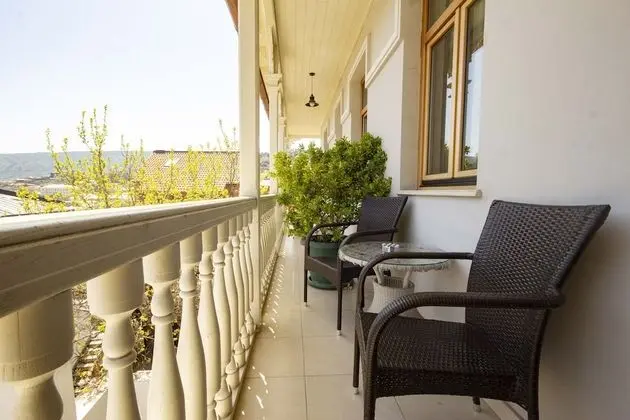 Standard Tek Büyük veya İki Ayrı Yataklı Oda, Balkon