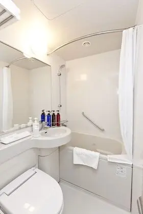 Tek Kişilik Oda, Sigara İçilmez