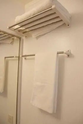 Tek Kişilik Oda, Sigara İçilebilir