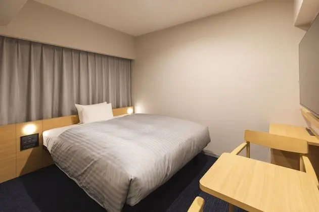 Comfort Tek Büyük Yataklı Oda, Sigara İçilmez (with table)