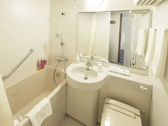 İki Ayrı Yataklı Oda, Sigara İçilmez (Adjoining Rooms cannot be requested)