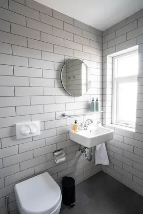 İki Ayrı Yataklı Oda, Özel Banyo