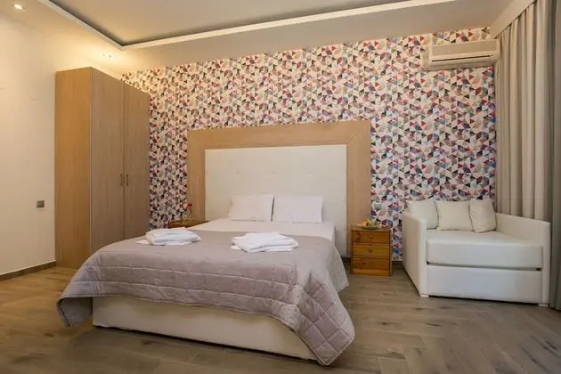 Deluxe Apart Daire, Deniz Manzaralı, Denize Sıfır