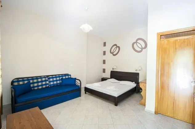Stüdyo, Deniz Manzaralı, Denize Sıfır
