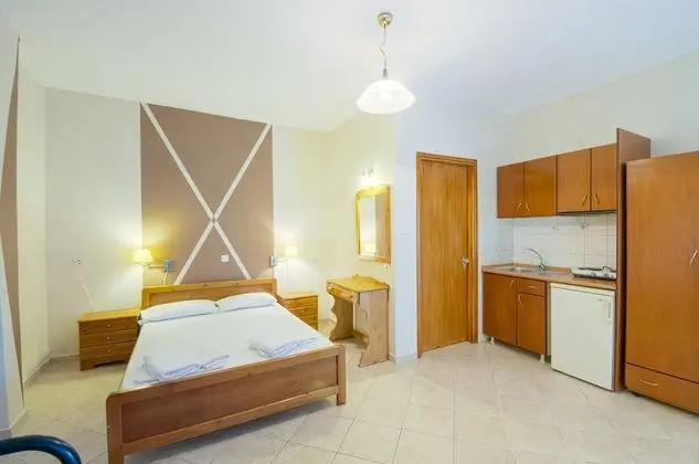 Stüdyo, Deniz Manzaralı, Denize Sıfır