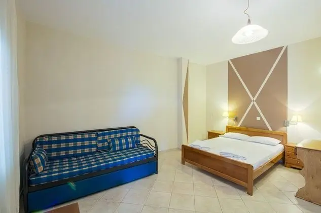 Stüdyo, Deniz Manzaralı, Denize Sıfır