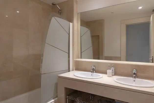 Apart Daire, 3 Yatak Odası, Kişiye Özel Havuzlu, Marina Manzaralı