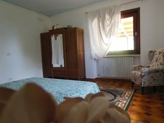 Tek Büyük Yataklı Oda, Ortak Banyo