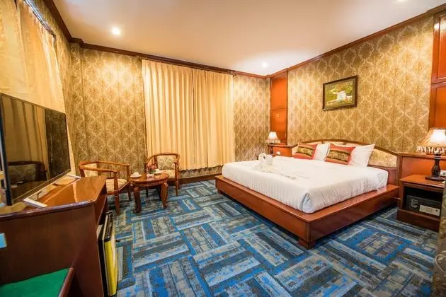 Luxury Tek Büyük Yataklı Oda