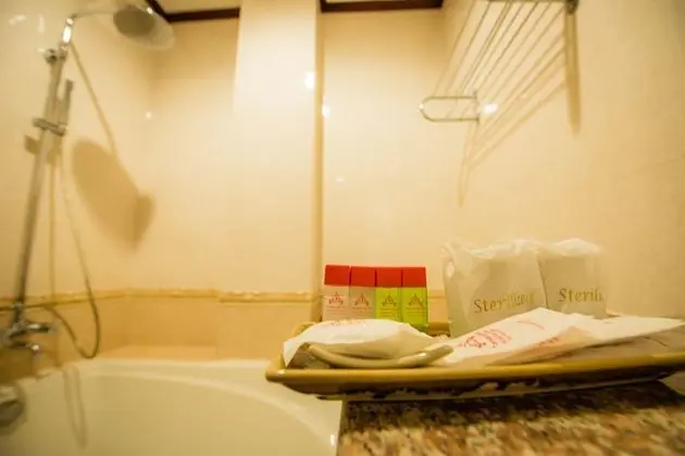 Luxury Tek Büyük Yataklı Oda