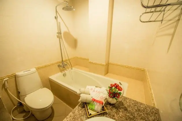 Luxury Tek Büyük Yataklı Oda