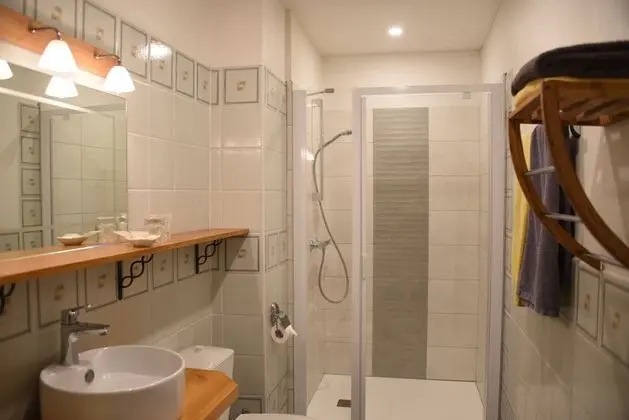 Tek Büyük Yataklı Oda (Iguzki)