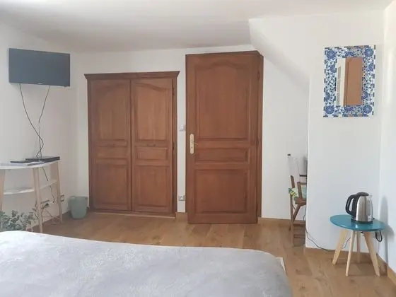 Tek Büyük Yataklı Oda (La Penn ar bed)