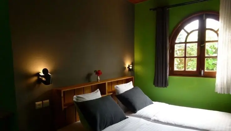 Romantic Tek Büyük Yataklı Oda