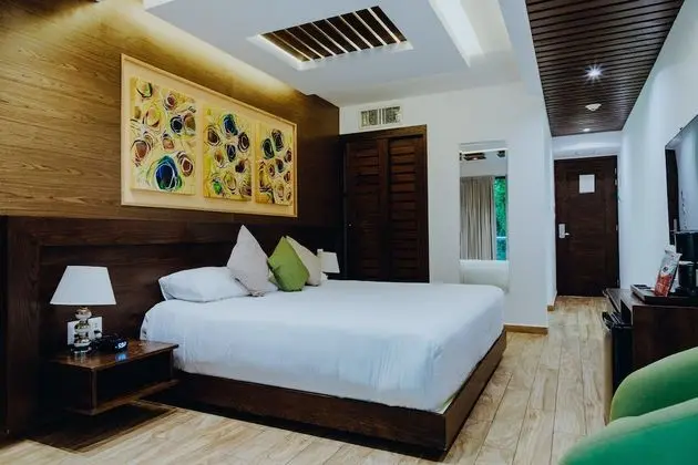 King Suite with Balcony