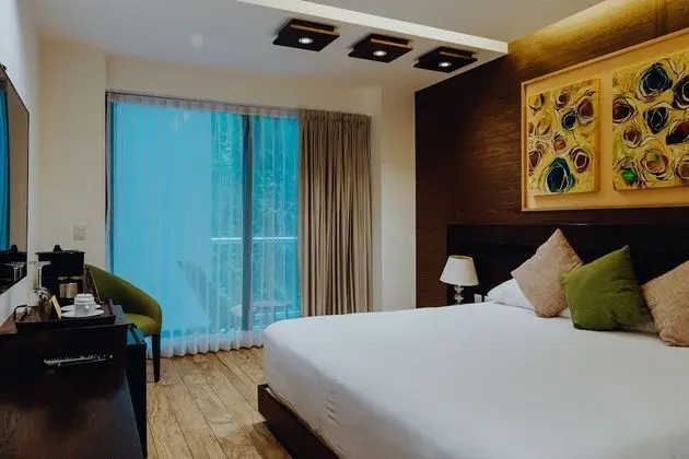 King Suite with Balcony