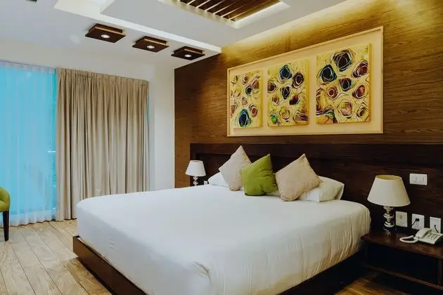 King Suite with Balcony