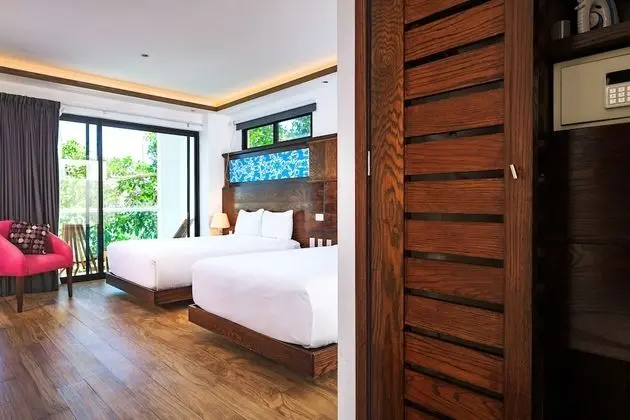 Superior Double Room with Balcony