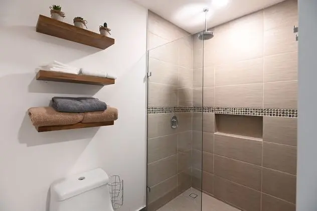 Standard Stüdyo, Sigara İçilmez