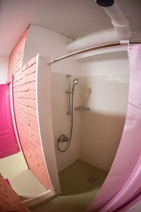 Basic Ortak Ranzalı Oda, Sadece erkekler için (4 beds)