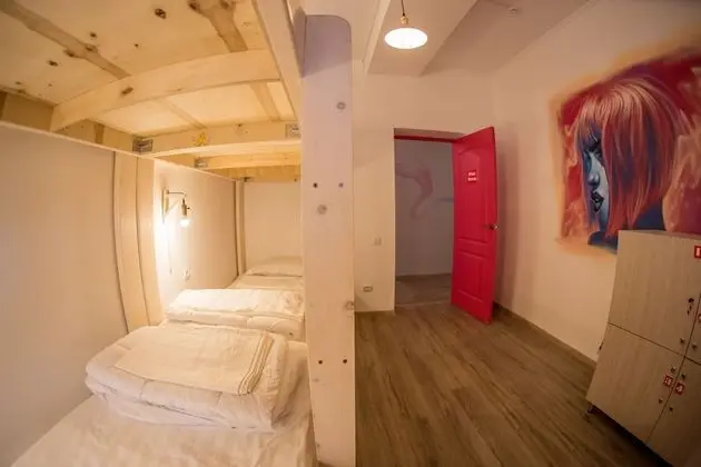 Basic Ortak Ranzalı Oda, Sadece kadınlar için (4 beds)