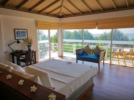 Deluxe Oda, 1 Yatak Odası, Plaj Manzaralı, Denize Sıfır