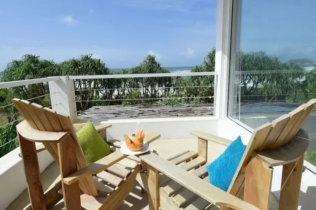 Deluxe Oda, 1 Yatak Odası, Plaj Manzaralı, Denize Sıfır