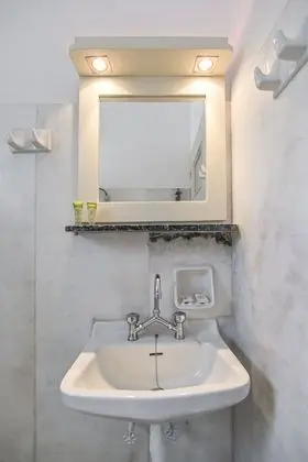 Dört Kişilik Oda