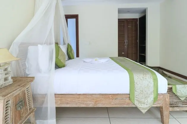Deluxe Villa, 3 Yatak Odası, Bahçe Manzaralı, Havuz Kenarı