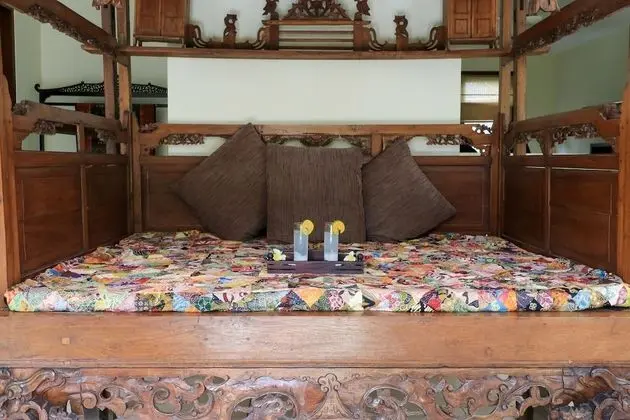Deluxe Villa, 3 Yatak Odası, Bahçe Manzaralı, Havuz Kenarı