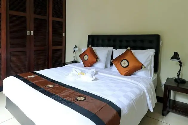 Deluxe Villa, 3 Yatak Odası, Bahçe Manzaralı, Havuz Kenarı