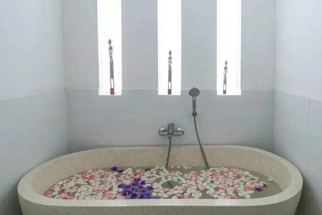 Deluxe Villa, 3 Yatak Odası, Bahçe Manzaralı, Havuz Kenarı