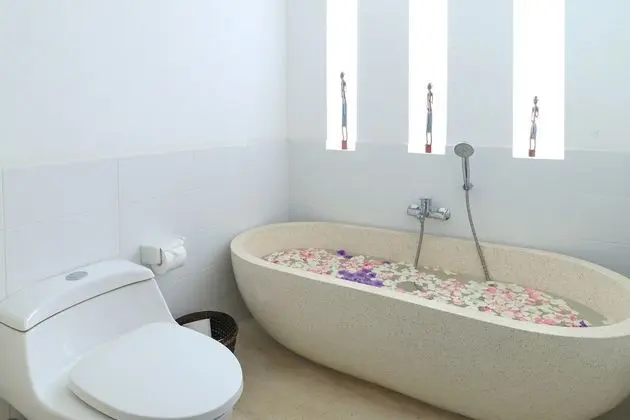 Deluxe Villa, 3 Yatak Odası, Bahçe Manzaralı, Havuz Kenarı