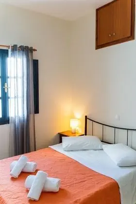Comfort Tek Büyük veya İki Ayrı Yataklı Oda