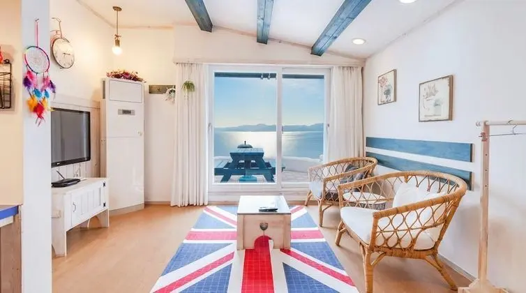 Tek Büyük Yataklı Oda, Deniz Manzaralı