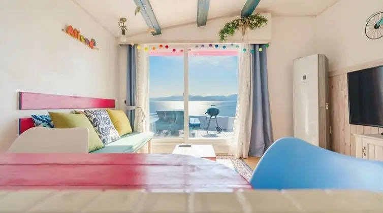 Tek Büyük Yataklı Oda, Deniz Manzaralı