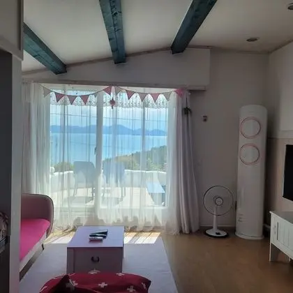 Tek Büyük Yataklı Oda, Deniz Manzaralı