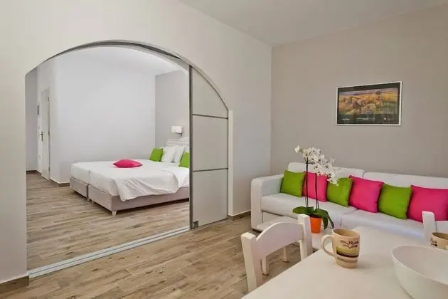 Deluxe Stüdyo Süit, Birden Çok Yatak, Deniz Manzaralı