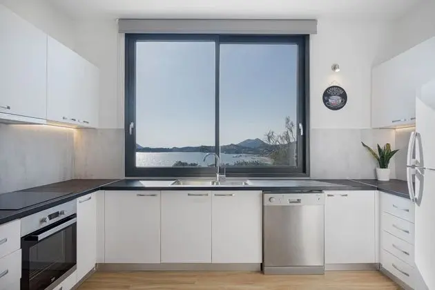 Exclusive Villa, 3 Yatak Odası, Kişiye Özel Havuzlu, Deniz Manzaralı
