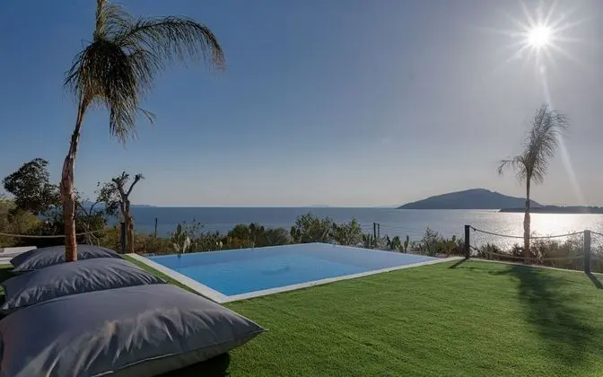 Exclusive Villa, 3 Yatak Odası, Kişiye Özel Havuzlu, Deniz Manzaralı