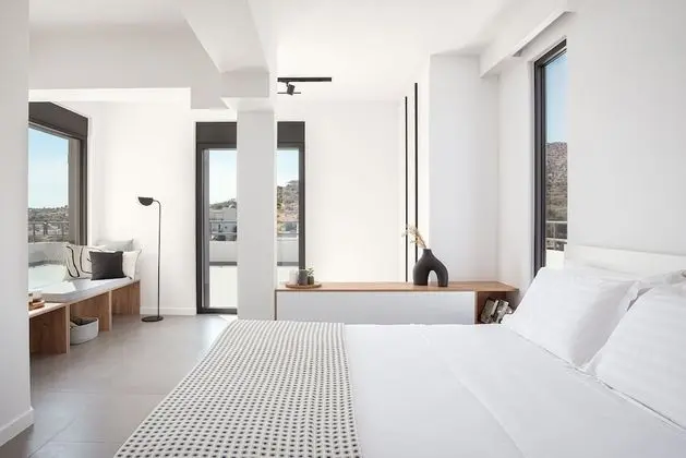Signature Apart Daire, 1 Büyük (Queen) Boy Yatak ve Çekyat, Balkon, Deniz Manzaralı