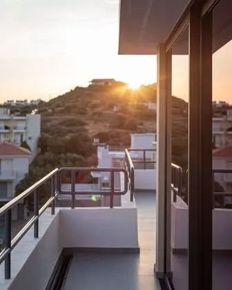 Signature Apart Daire, 1 Büyük (Queen) Boy Yatak ve Çekyat, Balkon, Deniz Manzaralı