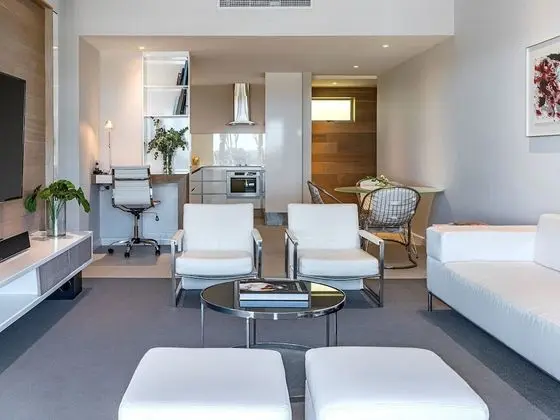 One Bed Penthouse Pool Suite